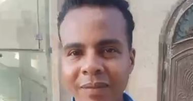 النسخة الثانية من محمد فؤاد.." مصطفى" شاب إسكندرانى يبدع فى الغناء ..بث مباشر