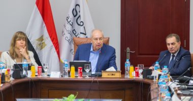 "اقتصادية قناة السويس" تستضيف مائدة مستديرة لممثلى شركات الوقود الأخضر