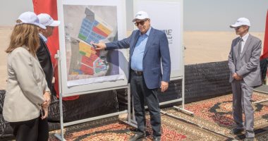 شركات إنتاج الهيدروجين الأخضر تجرى أول جولة لمواقع تأسيس المشروعات باقتصادية قناة السويس.. مناقشة الدراسات الفنية والقانونية وشرح مخطط المواقع المستقبلية وخطط التوسع بالمشروعات قبل توقيع العقود بقمة شرم الشيخ