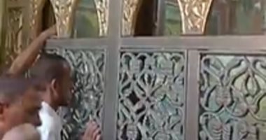 مدد يا آل البيت مدد.. إقبال على ضريح السيدة حورية بمدينة بنى سويف