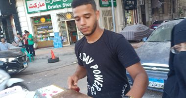 تاكسى السهرة.. أشهر عربية أكل فى إسكندرية زبائنها عادل إمام ونجوم الفن (لايف)