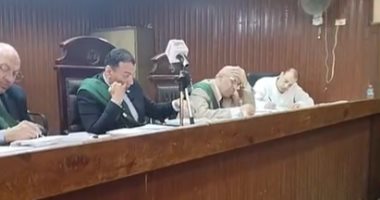 محاكمة المتهمين بقتل صديقهم خلال مشاجرة بسبب خلافات مالية بشبرا الخيمة.. لايف