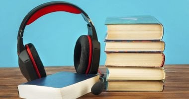 دار نشر تتبرع بـ10 آلاف كتاب صوتي مدى الحياة لجمعية خيرية لذوى الهمم