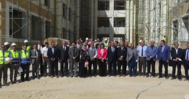 مجلس جامعة المنيا يتفقد الأعمال الإنشائية للجامعة الأهلية