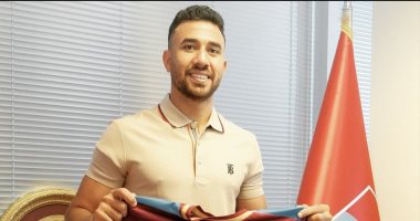 تريزيجيه بعد حصول زوجته على الماجستير بالذكاء الاصطناعي: أتنبأ تكون وزيرة