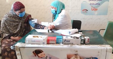 حياة كريمة.. الكشف وتوفير العلاج لـ 1135 مواطنا بقرية باها ببنى سويف