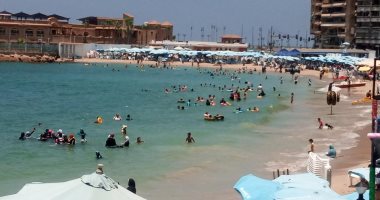 الرحلات مالية إسكندرية مصيفين.. الناس كلها بتصيف فى عروس البحر المتوسط.. فيديو