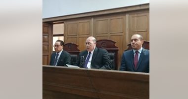 جنايات المنصورة تقضى بإعدام 4 متهمين بينهم سيدة استدرجوا شابين وقتلوهما 