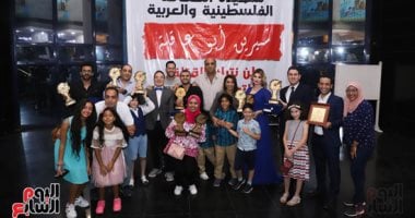 نجوم "اليوم السابع" يتسلمون 12 جائزة صحفية من نقابة الصحفيين