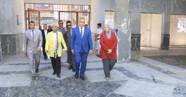 محافظ سوهاج يتفقد التشطيبات النهائية لمشروع إنشاء السوق الحضرى بحى شرق