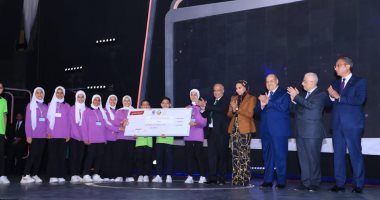 وزير التعليم ورئيس مجلس الشيوخ يشهدان احتفالية للطلاب الفائزين في مسابقة أوائل الطلبة