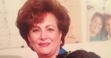 شويكار خليفة رئيسة قناتى الأسرة والطفل والنيل للدراما لـ"اليوم السابع": علاقتى بسمير غانم ونيللى وشريهان كانت لطيفة.. كنا نحصل على 25 قرشا في فوازير رمضان.. وقدمت 3 أفلام للصليب الأحمر وفيلمين لليونيسيف