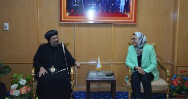 نائب محافظ الوادى الجديد تستقبل الأنبا أرسانيوس للتهنئة بعيد الأضحى المبارك