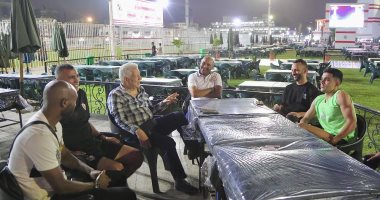 جلسة ودية بين مرتضى منصور ورباعى الزمالك بن شرقى وشيكابالا وأوناجم وأوباما