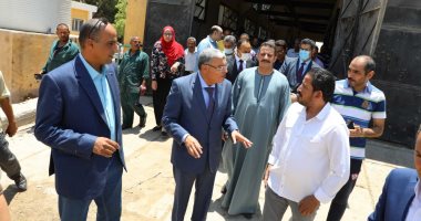 عيد أضحى مبارك.. محافظ القليوبية يتفقد المجازر وحدائق القناطر الخيرية.. ومحافظ بني سويف يتفقد مستوى الخدمة بالكورنيش والممشى السياحى لاستقبال المواطنين.. ومحافظا سوهاج والشرقية يستقبلان المهنئين بالعيد.. صور