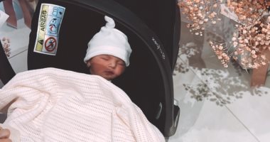 رياض محرز يحتفل بقدوم طفلته الجديدة ميلا.. صور