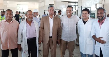 مدير بيطري الأقصر يتفقد ذبح لحوم الأضاحى فى مجازر الحبيل وأرمنت وإسنا.. صور