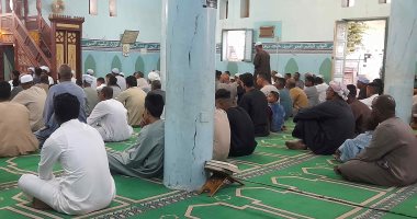 الله أكبر كبيرا.. تكبيرات العيد داخل مساجد أسوان فى عيد الأضحى المبارك "صور"