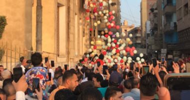"بالبلالين" أهالى الغربية يحتفلون بأداء صلاة عيد الأضحى.. فيديو وصور