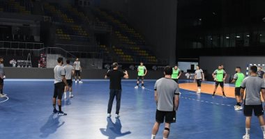منتخب اليد يخوض مرانه الأول استعدادا للكاميرون في افتتاح كأس الأمم الأفريقية