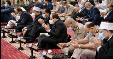 بدء صلاة عيد الأضحى بمسجد المشير طنطاوى بحضور الرئيس السيسى
