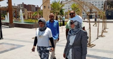 سكرتير عام محافظة أسوان تتفقد 8 حدائق ومتنزهات عامة خلال العيد.. صور