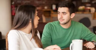 لو اضطريتى تكذبى على شريك حياتك.. اعرفى إزاى تصلحى العلاقة بينكم بعد كده