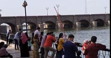 بسنارة وكورة.. حدائق القناطر الخيرية تستقبل زوارها في ثاني أيام عيد الأضحى.. لايف