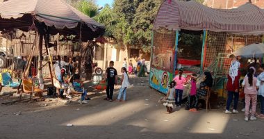 مراجيح زمان فى كل مكان بقرى المنوفية.. شوف فرحة الأطفال فى العيد.. فيديو