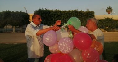 الاحتفالات بالعيد تتواصل فى شمال سيناء.. حدائق وشواطئ العريش والشيخ زويد تستقبل الأسر والشباب.. مراكز الشباب تفتح أبوابها وتوفر خدمات الترفيه.. وذوو الهمم من فاقدى البصر يسعدون أهالى القرية باحتفالات مبهجة