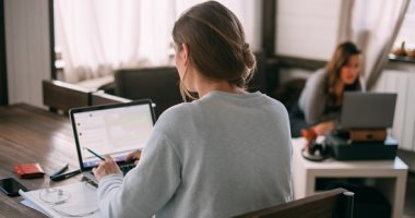 أكثر الوظائف التي تهيمن عليها النساء في أمريكا.. محاسبات وموظفات HR