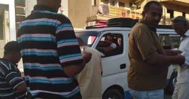 لجان محافظة الأقصر تتفقد مواقف السيارات وتتابع تطبيق التعريفة الجديدة.. صور