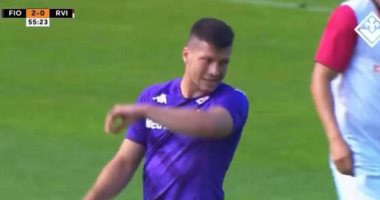 يوفيتش يسجل سوبر هاتريك فى أول مباراة بعد رحيله عن ريال مدريد.. فيديو