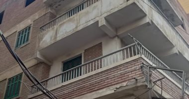 سقوط أجزاء من عقار قديم بحى العجمى بالإسكندرية دون إصابات