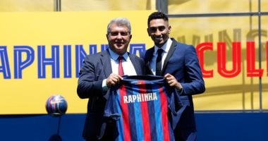 برشلونة يقدم رافينيا للجمهور.. والبرزيلي: سأقدم كل ما لدى لعودة البارسا