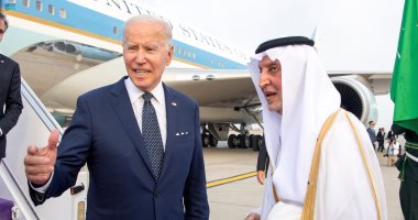 الرئيس الأمريكى جو بايدن يصل مطار الملك عبد العزيز فى جدة