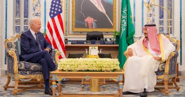 خادم الحرمين الشريفين يلتقى الرئيس الأمريكى جو بايدن بقصر السلام فى جدة.. فيديو وصور