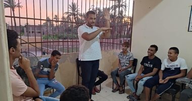 أندية السكان بمحافظة الأقصر تقيم جلسات غنائية بمراكز الشباب.. صور