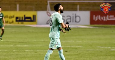 حملة دعم لـ أحمد يحيى حارس الاتحاد بعد مباراة سيراميكا.. أحمد ناجى ينتقد تصرف جمهور زعيم الثغر.. ويؤكد: هتلعب يا أحمد لأنك حارس جيد.. شوبير يستشهد بدعم الجمهور فى وفاة والدته.. ورابطة الأندية تختاره أفضل حارس