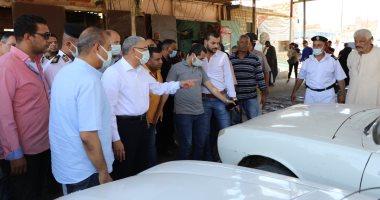 محافظ المنيا يوجه رئيس مدينة العدوة بدراسة توفير قطعة أرض لإقامة موقف سيارات