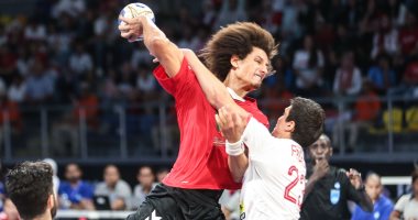منتخب اليد يتقدم على تونس 16/17 فى الشوط الأول بنصف نهائى أمم أفريقيا 
