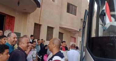 عودة بعثة حجاج الجمعيات في دمياط اليوم.. صور