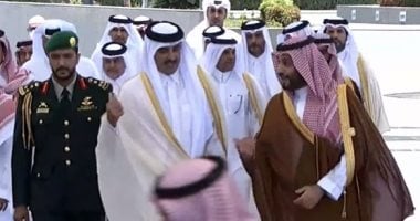 ولى العهد السعودى يستقبل أمير قطر فى جدة للمشاركة بقمة الأمن والتنمية