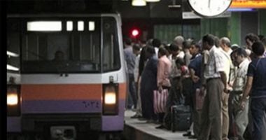 مترو الأنفاق : 50 جنيها غرامة عدم ارتداء الراكب للكمامة (فيديو)