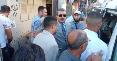 محافظ كفر الشيخ يتابع جولات رؤساء المدن على مواقف السيارات ومحطات الوقود.. صور