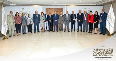  الحوار الوطنى والجمهورية الجديدة.. يؤسس لمرحلة قوامها المسئولية الوطنية والمصلحة العامة؟.. والجميع مُطالب بالمشاركة فى وضع خارطة طريق ترسخ لبناء الوطن.. ويشكل فرصة حقيقية لمواجهة التحديات الاقتصادية العالمية