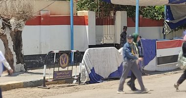طلاب الثانوية العامة بالبحر الأحمر: أسئلة الجبر والهندسة غير مباشرة