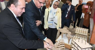 مواجهة تحديات التغير المناخى.. أبرز مشروعات تخرج طلاب العمارة بهندسة القناة