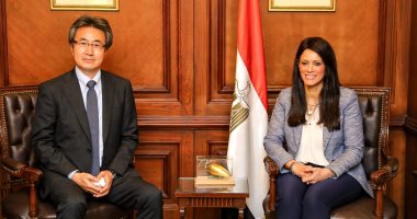 رانيا المشاط تناقش محاور العمل المشترك بمجال المناخ مع نائب رئيس الوكالة اليابانية للتعاون