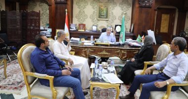 محافظ المنيا يناقش عددا من القضايا الخدمية مع أعضاء مجلس النواب.. اعرف التفاصيل